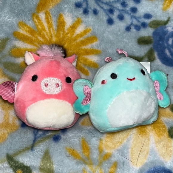 Two 2in Squishmellow collectibles - Picture 1 of 2